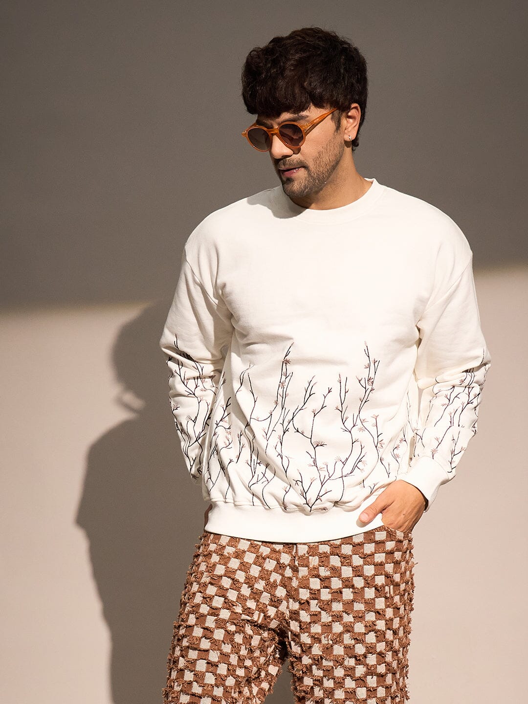 Ecru Embroidery Oversized Sweatshirt