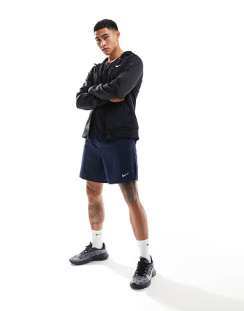 TRAINING THERMA-FIT HOODIE IN BLACK