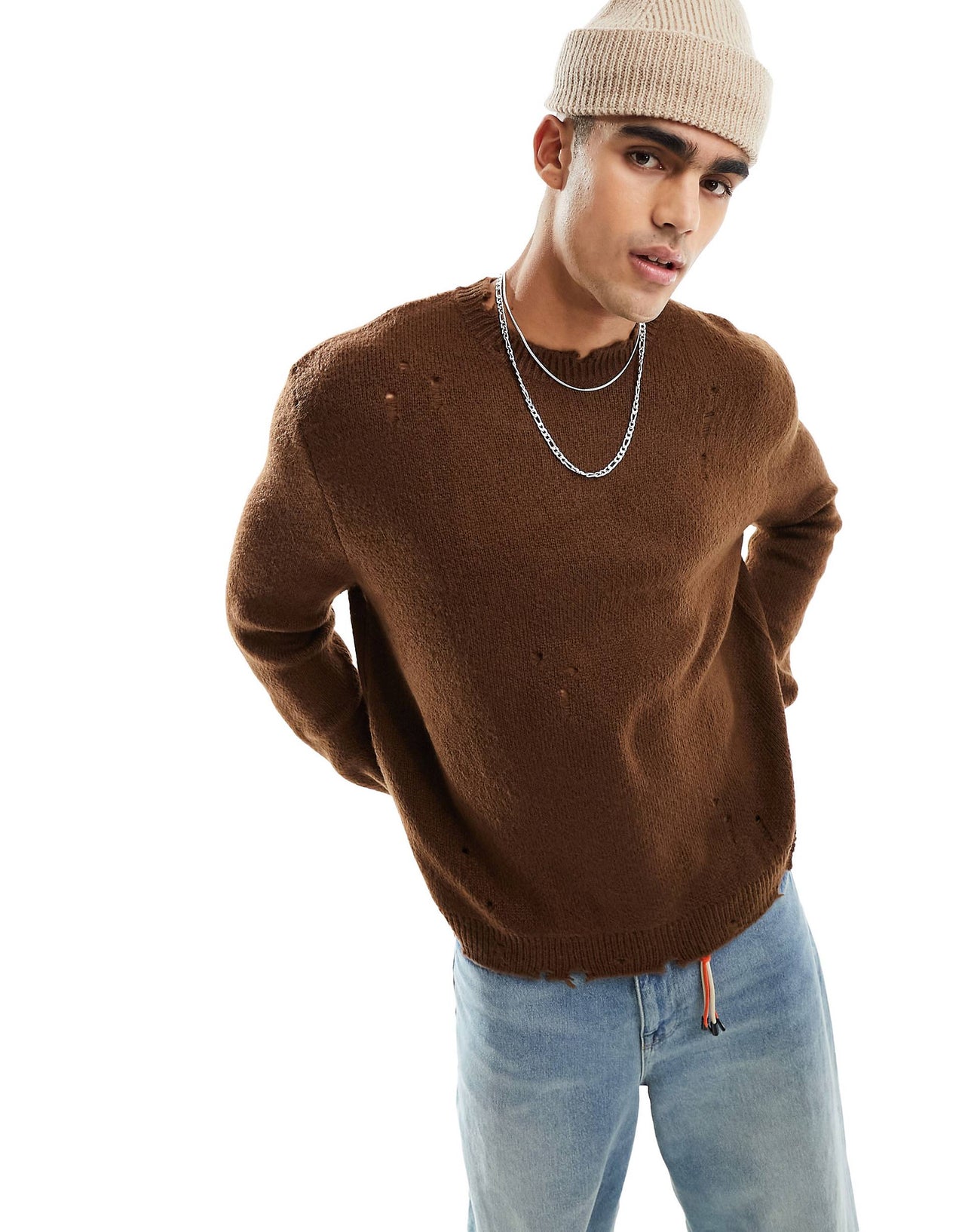 oversized knitted plush jumper with nibbling in brown