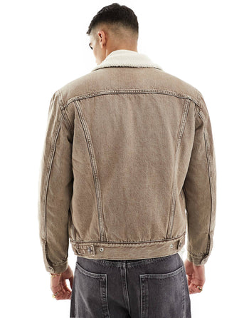 SHERPA TRUCKER DENIM JACKET IN TAN