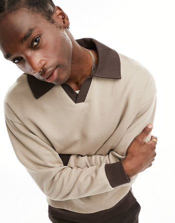 oversized v-neck rugby sweatshirt in beige with rib collared neck