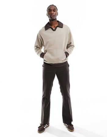 oversized v-neck rugby sweatshirt in beige with rib collared neck