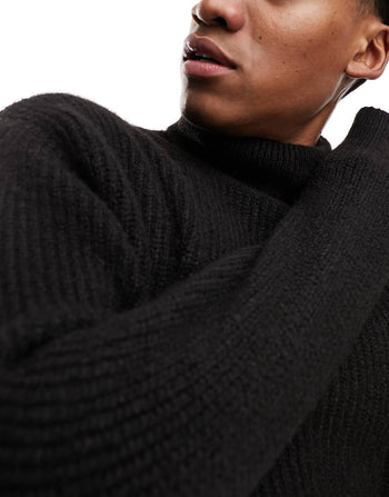 WEEKDAY RELAXED FIT TURTLENECK IN BLACK