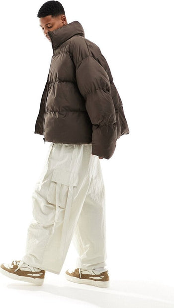 COLLUSION PUFFER JACKET IN CHOCOLATE BROWN