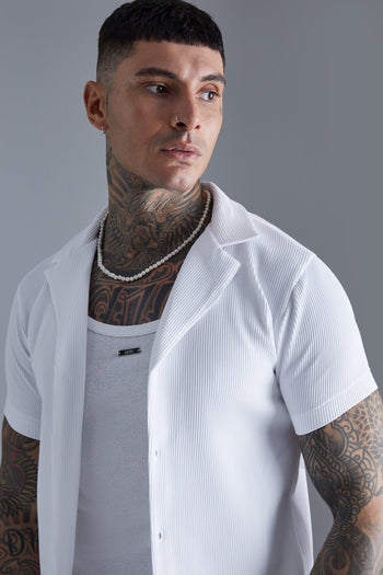 Short Sleeve Revere Stretch Fit Pleated Shirt